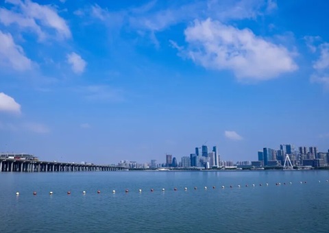 丽江：全国首个游艇全产业链总部落户丽江前海，加快建设全球海洋中心城市